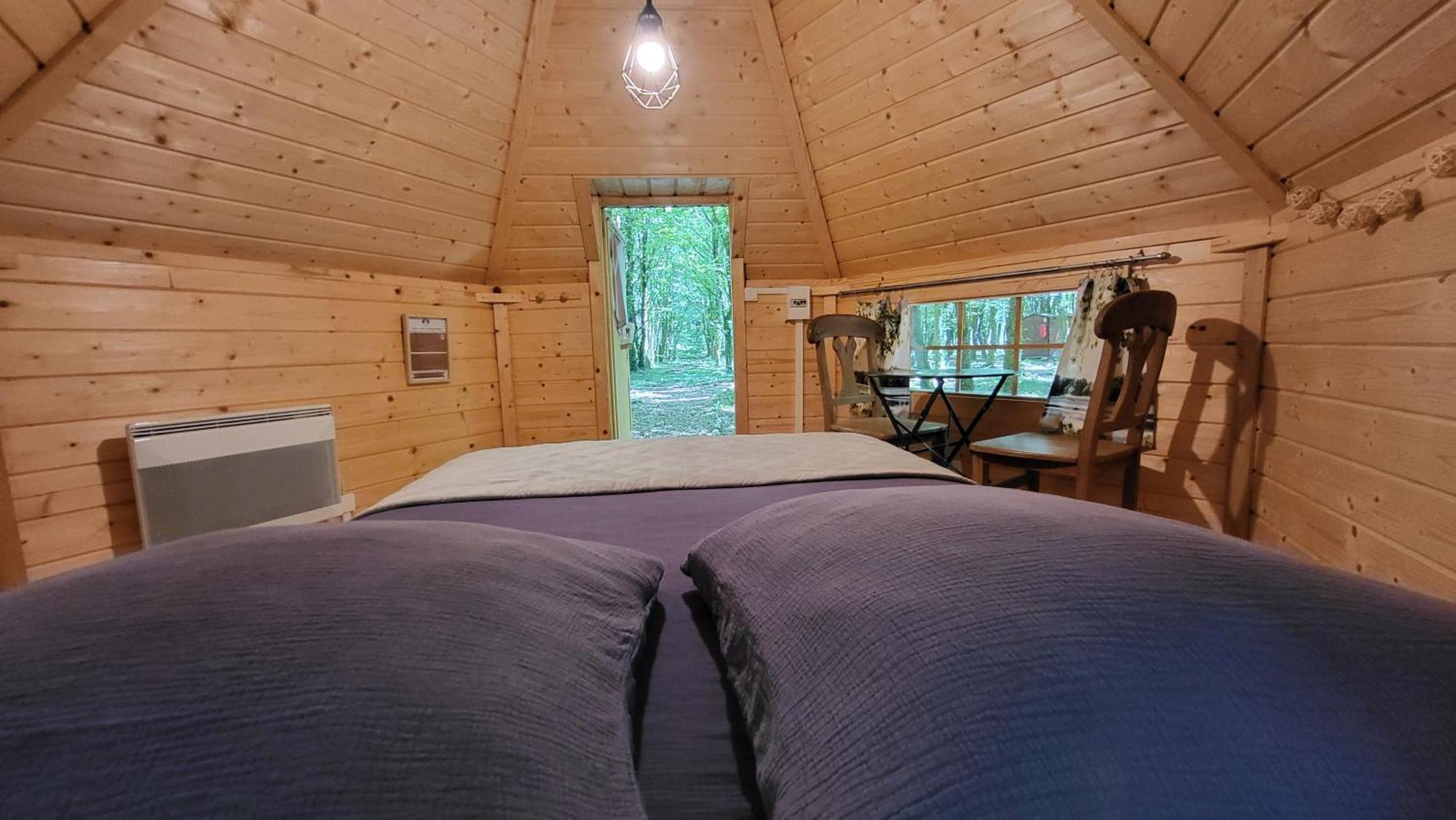 Le Domaine Insolite De Broceliande Paimpont Exteriör bild